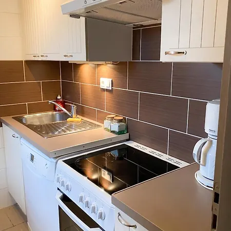 Appartamento à Saint-julien 40 M² Avec Vue Jardin